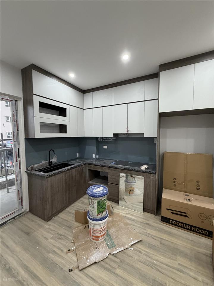 Căn hộ 2 phòng ngủ 2wc 72m2 tim tường full nội thất mới 100% giá 3ty6xx thu về