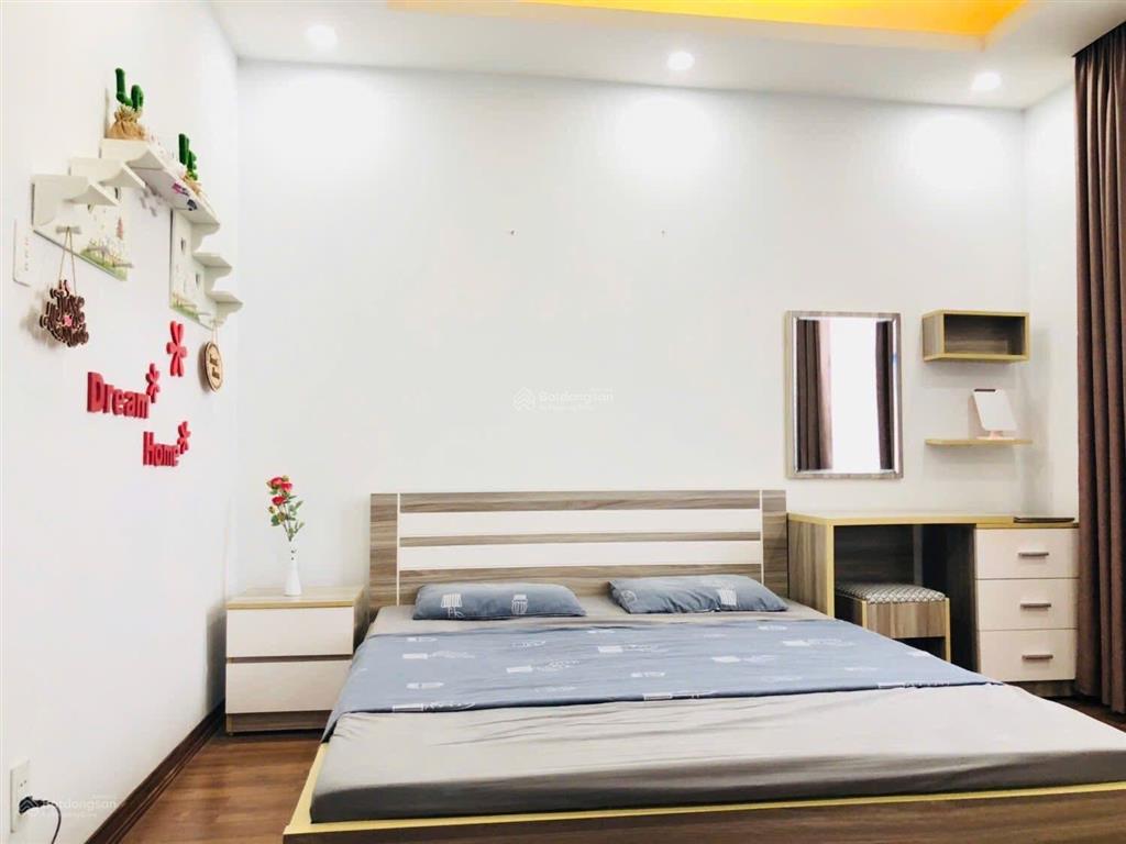 Bán căn chung cư góc 2 phòng ngủ 2wc 76m2 tim tường kđt thanh hà, full đồ giá 3ty8 thu về