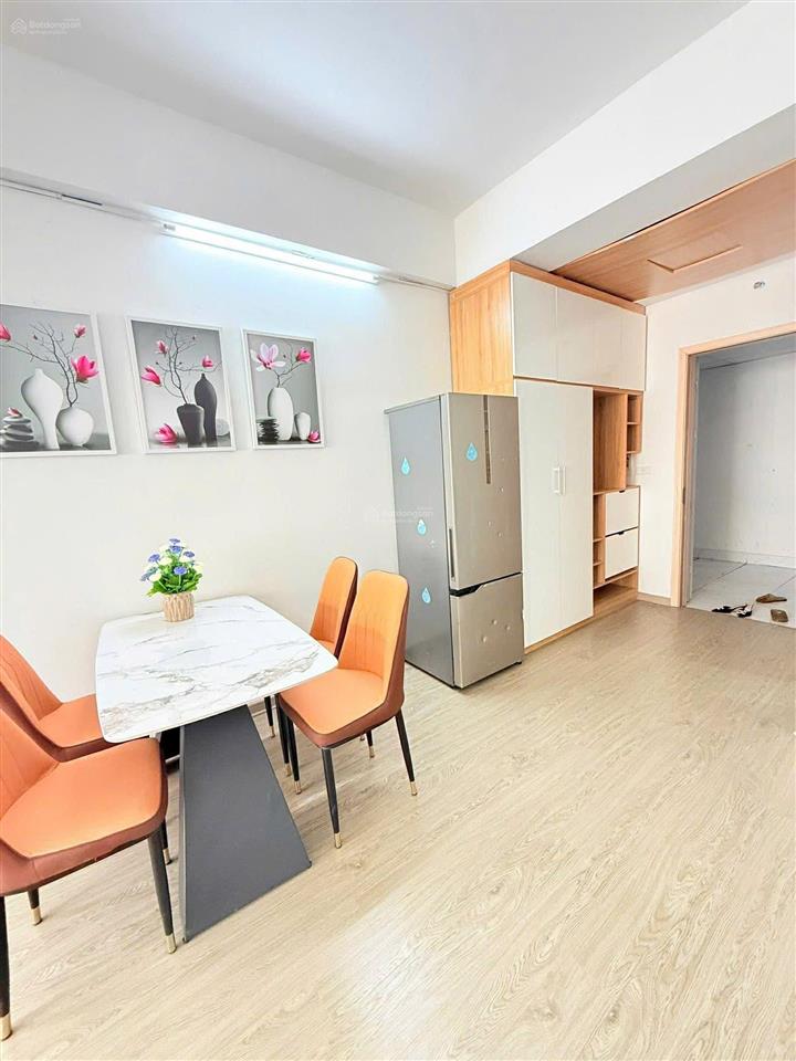 Tìm chủ mới cho căn hộ 2 ngủ 2wc 63.19m tim tường full nội thất ở ngay giá 3ty4 thu về