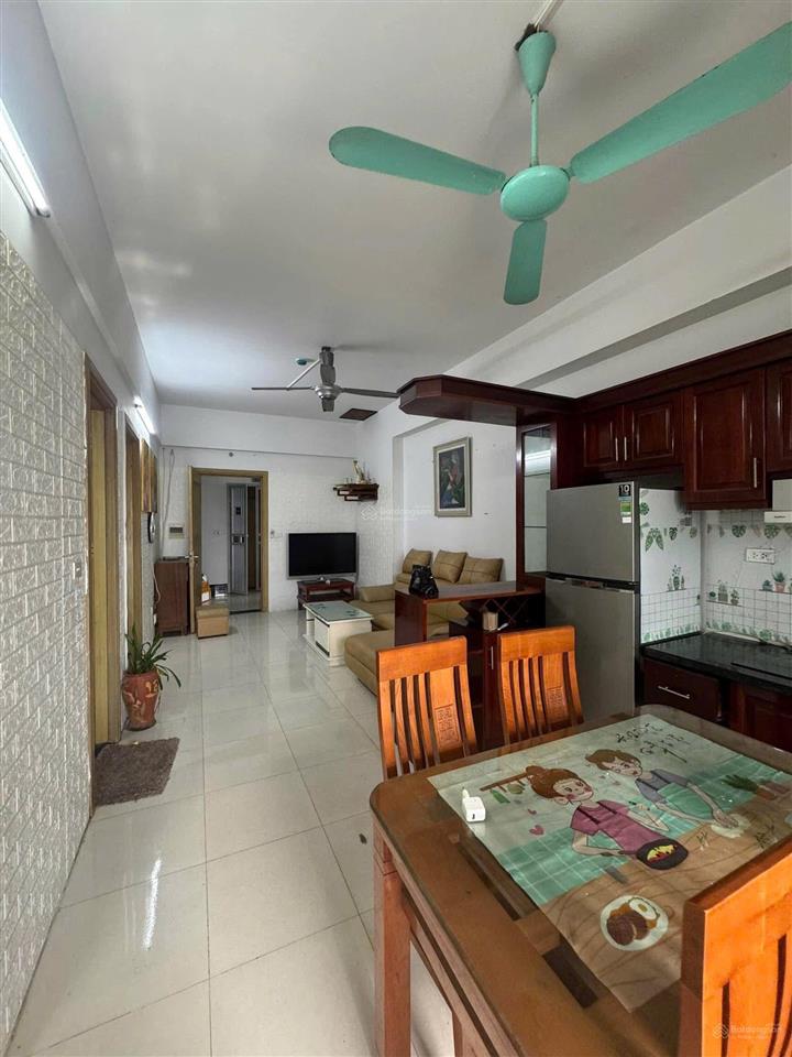 Cần bán căn hộ 2 ngủ 2wc nhà cơ bản về sửa theo ý mình giá chỉ 3tỷ1xx thấp nhất toàn khu