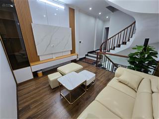 Chính chủ bán nhà ngõ 70 văn trì, dt 40m2, 5 tầng, 50m ô tô, để lại toàn bộ nội thất, giá 7tỷ2