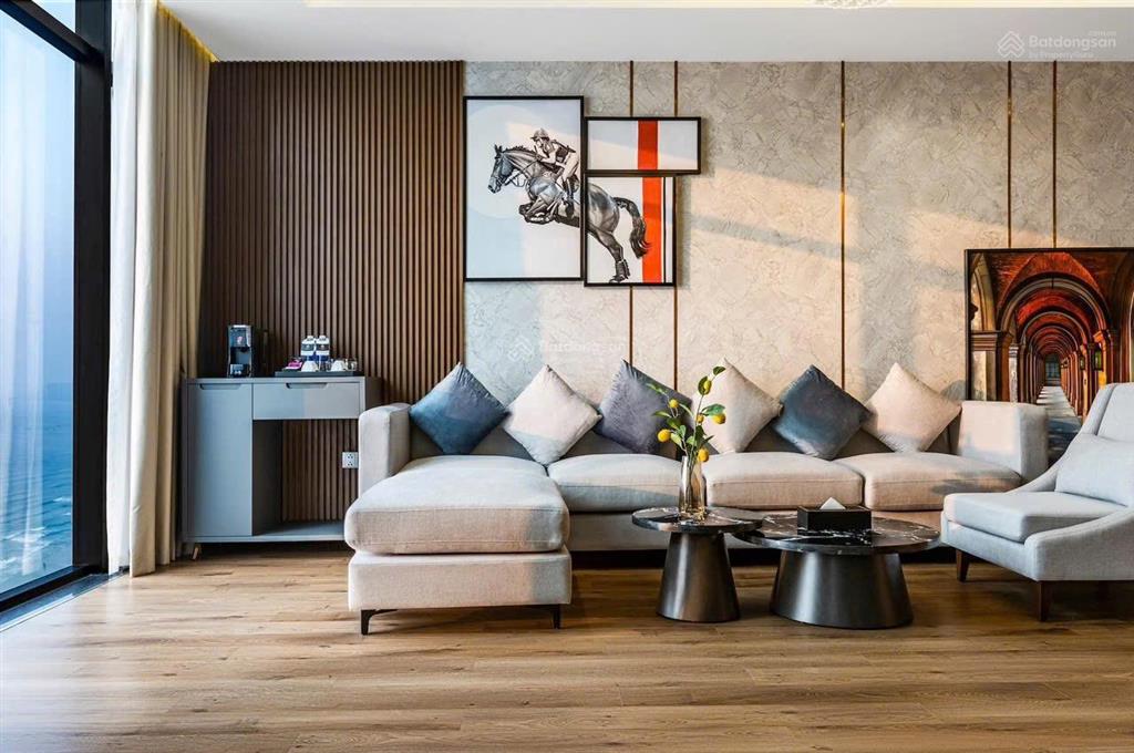 Chính chủ cần bán tòa khách sạn biển võ nguyên giáp, mặt biển vĩnh viễn, top khách sạn đẹp nhất đn