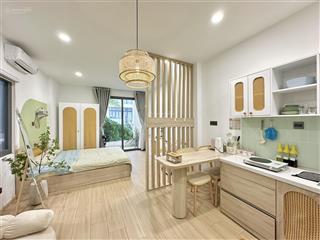 Cho thuê căn hộ dịch vụ studio cao cấp rộng 50m2, ban công full nội thất, gần cầu thị nghè giáp q1