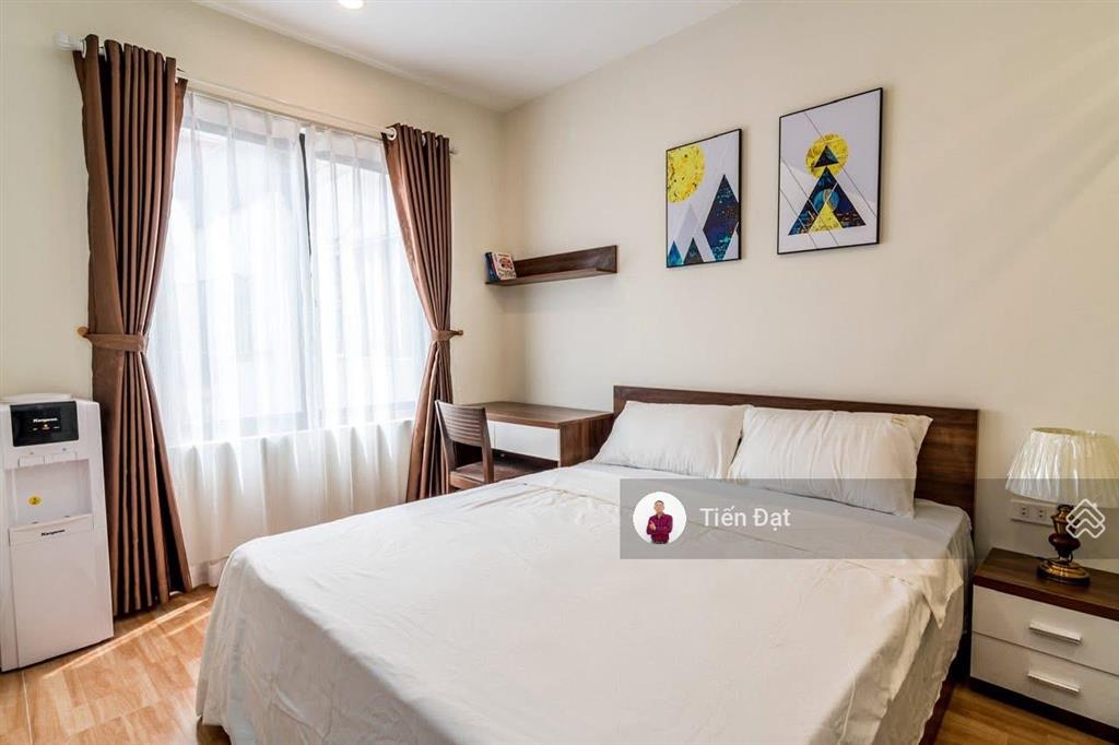 Bán nhà khu phân lô đào tấn, ô tô tránh dừng đỗ, vừa ở vừa kinh doanh, ngõ nông gần phố  sổ nở hậu