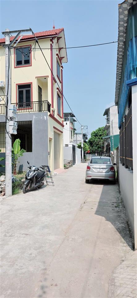 Bán nhà 4 tầng gara ô tô, xã đại thành cũ, hưng đạo mới, quốc oai, chỉ 4.6 tỷ mới đẹp vào ở ngay