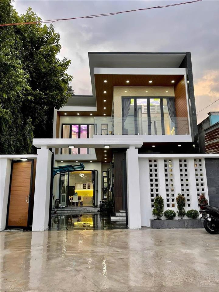 Với 700tr sở hữu ngay căn nhà rộng ngang 8x15m gần trung tâm biên hoà, 1 sẹc đường lộ