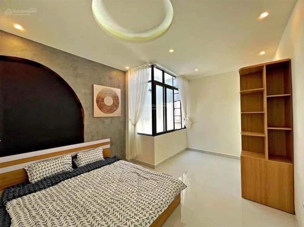 Với 700tr sở hữu ngay căn nhà rộng ngang 8x15m gần trung tâm biên hoà, 1 sẹc đường lộ