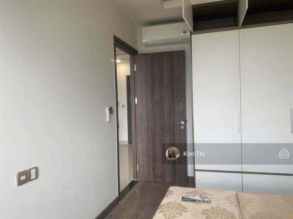 Bán 2pn 1wc 57m2 q7 boulevard đủ nội thất view phú mỹ hưng tầng trung bao đẹp chỉ 2.4 tỷ