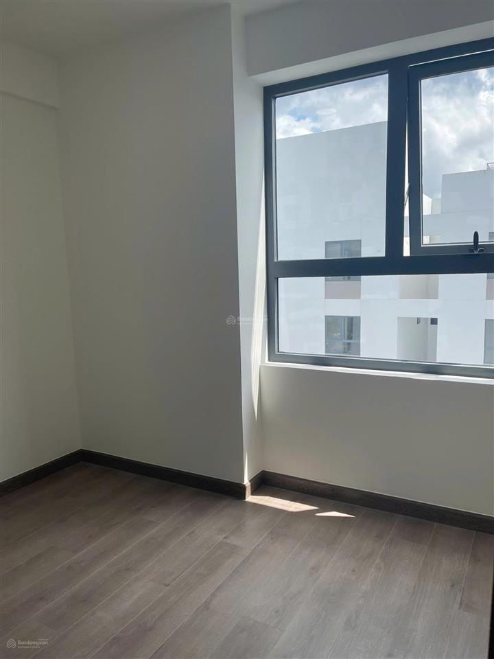 Bán căn 2pn 2wc q7 boulevard nguyễn lương bằng  căn góc  ban công và logia riêng  3.9 tỷ (97%)