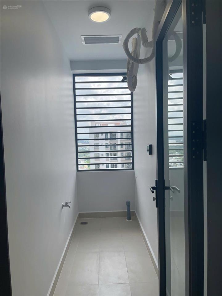 Bán căn 2pn 2wc q7 boulevard nguyễn lương bằng  căn góc  ban công và logia riêng  3.9 tỷ (97%)