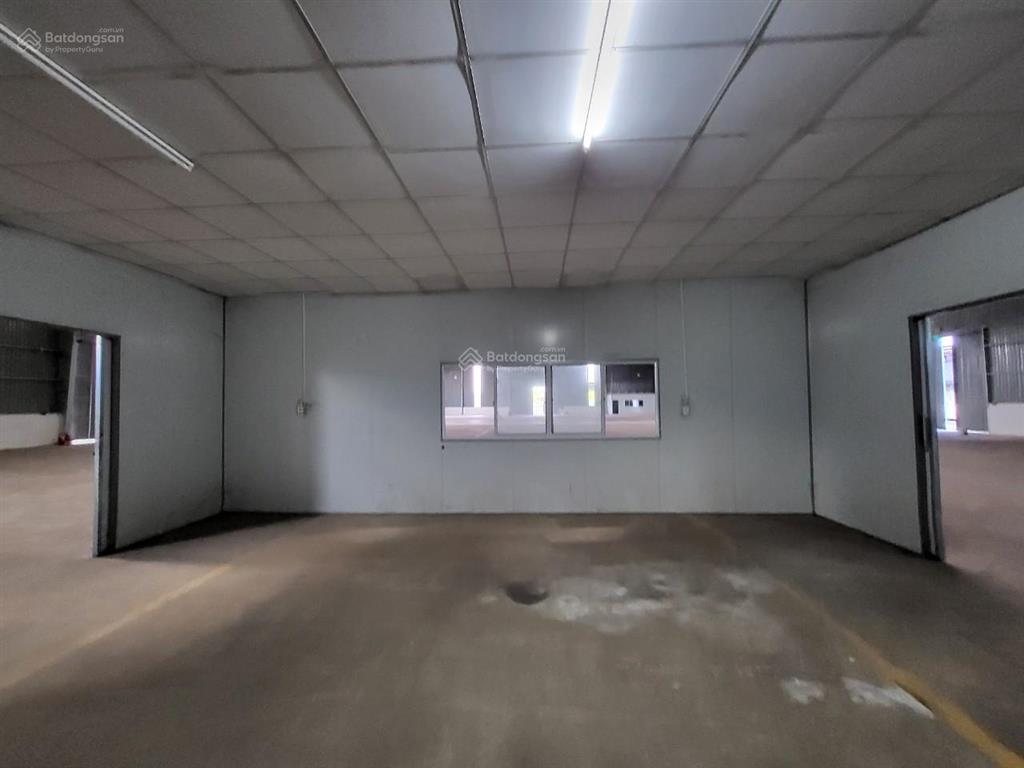 Cho thuê kho xưởng mới 2.720m2 tại bến cát pccc tự động giá 60.000đ/m2/tháng