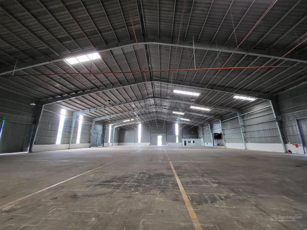 Cho thuê kho xưởng mới 2.720m2 tại bến cát pccc tự động giá 60.000đ/m2/tháng