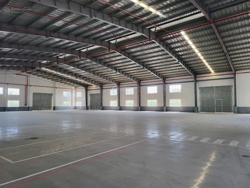 Cho thuê 2100m2 xưởng tân uyên giá 150 triệu/tháng, pccc tự động xưởng mới giá tốt