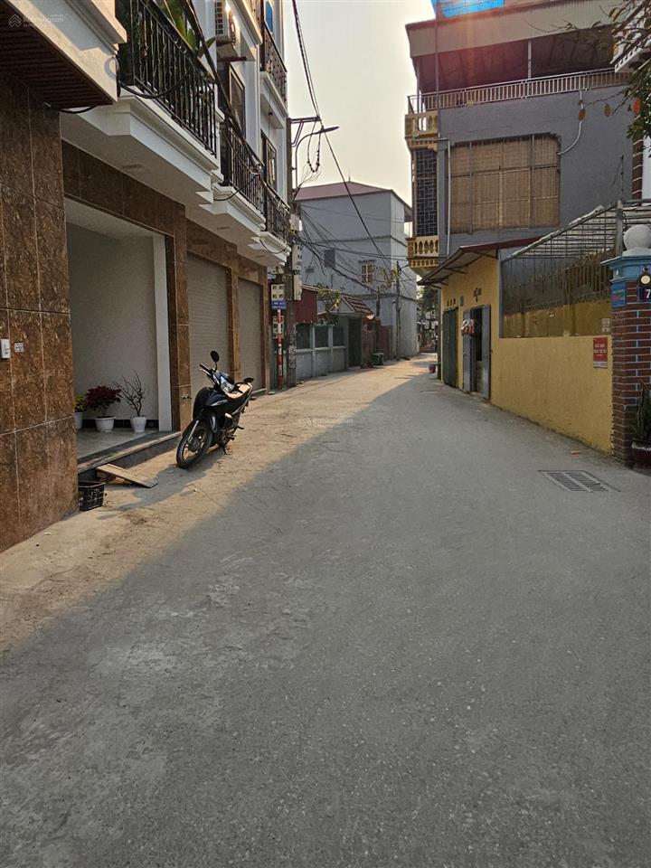 10.35 tỷ. chia lô xây ccmn. ô đất 90m2. mặt tiền 6m. lô góc. đường 3m. đường đa lộc di trạch