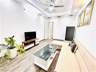 5,6 tỷ. không ở thì cho thuê. căn nhà 40m2 x 3.8m x 5t x 6pn. đường 3m. cách oto 200m. lai xá  hđ