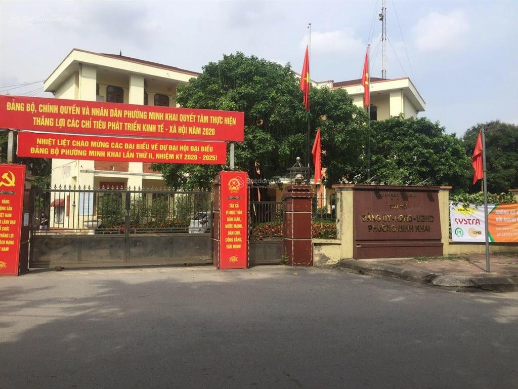 10.2 tỷ. có thể cho thuê đất. thửa đất 60m2. mặt tiền 5m. đường 5m. mặt chợ nguyên xá  btl