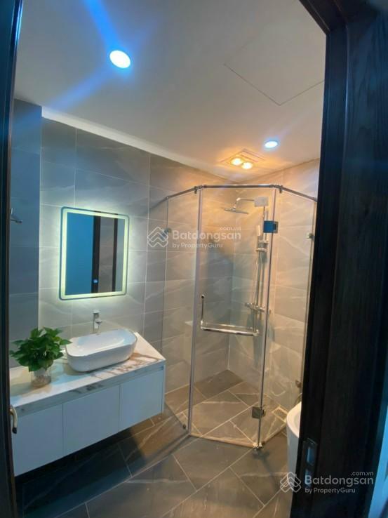 6.2 tỷ. nhà mới ở ngay, căn 32m2 mặt tiền 3m x 5 tầng x 6pn. đường 3m. ngọa long  minh khai