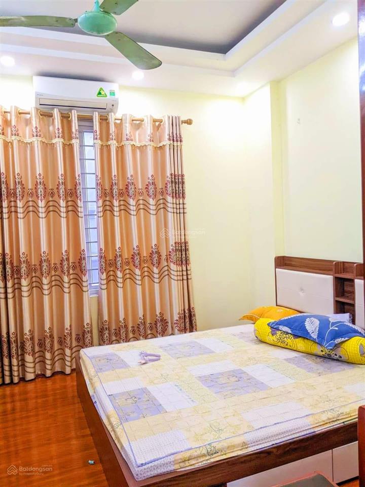 6.96 tỷ. không ở thì cho thuê. căn 40m2 x 3.8m x 5 tầng x 6pn. đường 3m. ngõ 134 nguyên xá  btl
