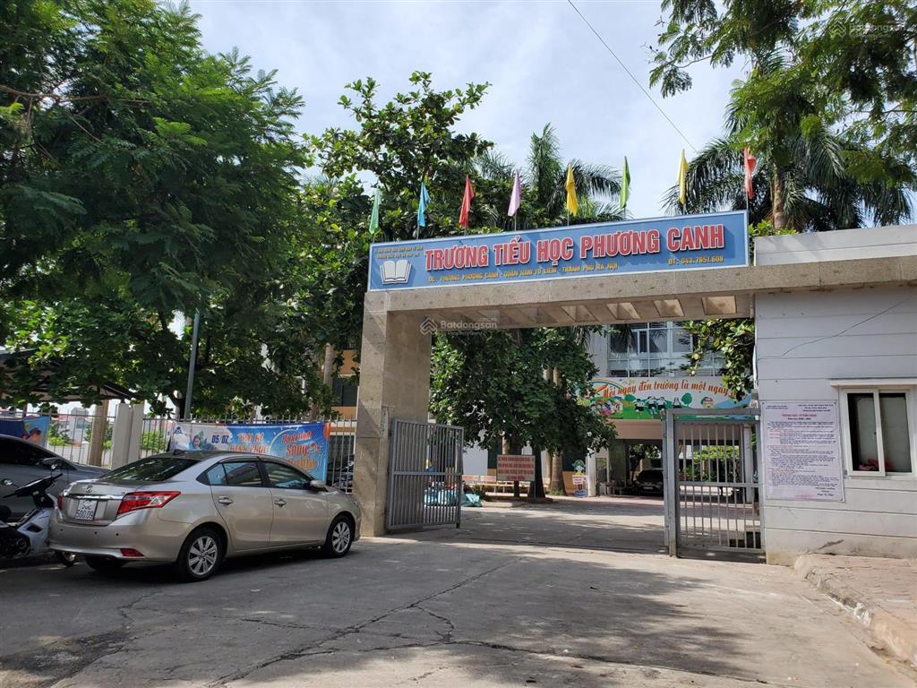 7.8 tỷ  chia lô  xây ccmn. mảnh đất 65m2. mặt tiền 6m, lô góc. đường 3m. ngõ 96 hòe thị  ntl