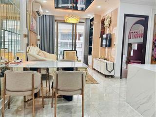 Bán gấp căn hộ midtown phú mỹ hưng quận 7. view đông nam 81m2, 2pn, nt cao cấp. giá cực tốt 8.1 tỷ