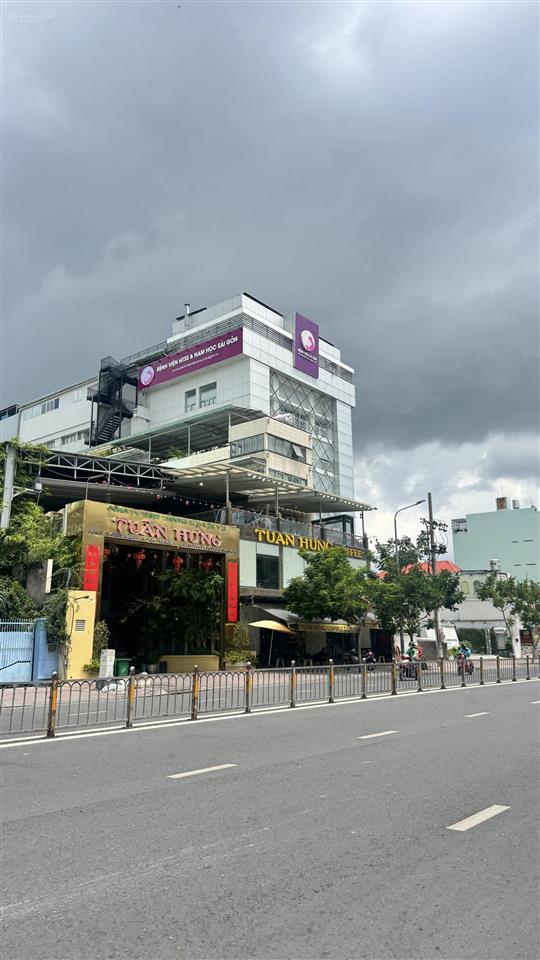 Lãi ngay hơn 1 tỷ khi chốt nhà 65m2 hẻm xe hơi 4,5m shr ngay lý chiêu hoàng p10 q6