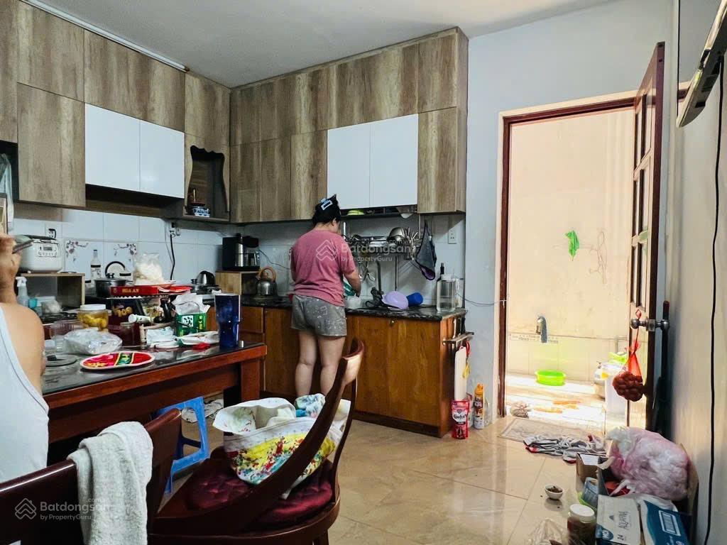 Nhà hẻm xe tải trương thị hoa, q12 4 x20 gần công an q12