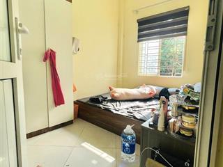 Chính chủ cho thuê phòng trọ ngõ 139 phạm văn đồng, phòng trọ tầng 3 có cửa sổ thoáng sáng sạch sẽ