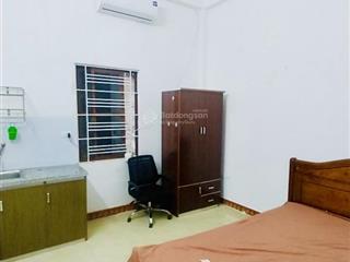 Chính chủ cho thuê nhà trọ ngõ 401 xuân đỉnh bắc từ liêm phòng 402 có điều hòa nóng lạnh giá 2,5 tr