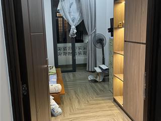 Nhà khu vip chợ kiến thiết  hiệp phú q9