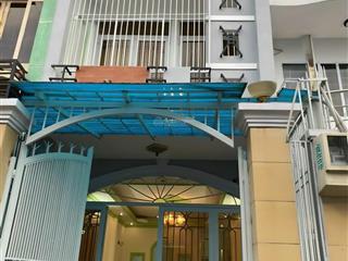 Bán nhà ngay mặt tiền lạc long quân p. 5, quận 11, 6.1 tỷ, 65m2 (3,6x18), 2 tầng