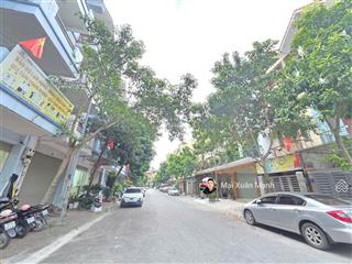 Bán liền kề kđt nam la khê hà đông, mặt đường 20m, vỉa hè rộng, kinh doanh sầm uất.