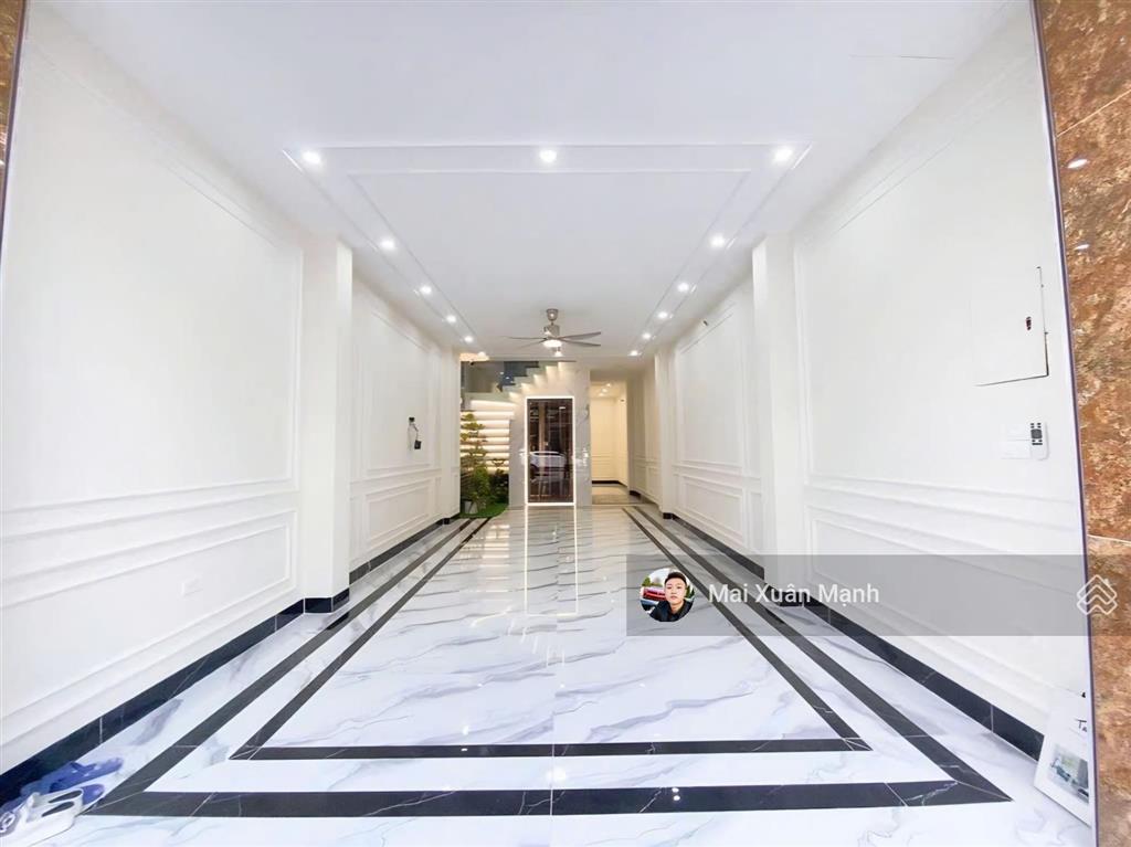 Bán liền kề kđt nam la khê hà đông, mặt đường 20m, vỉa hè rộng, kinh doanh sầm uất.