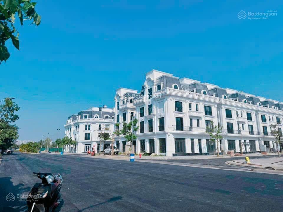 Bán liền kề biệt thự flc premimum residences mặt đường lê quang đạo kéo dài