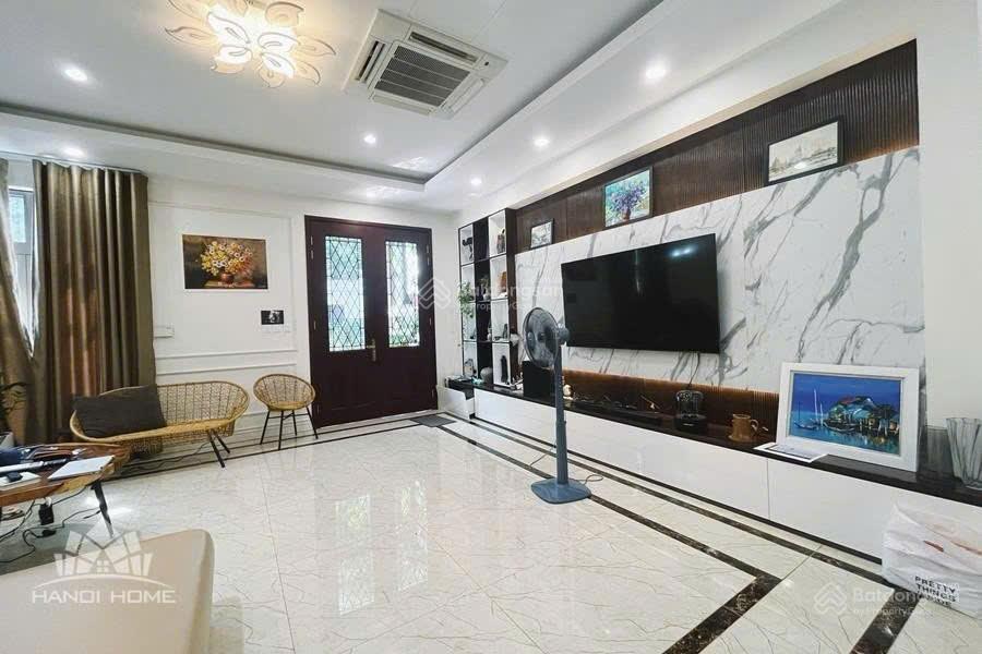 Cho thuê bt 4pn, 4wc, 90m2, 30 triệu vnd tại vinhomes riverside, phúc lợi, long biên, hà nội