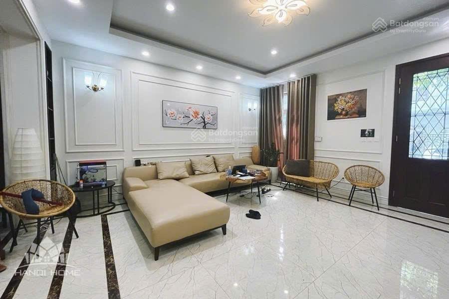 Cho thuê bt 4pn, 4wc, 90m2, 30 triệu vnd tại vinhomes riverside, phúc lợi, long biên, hà nội