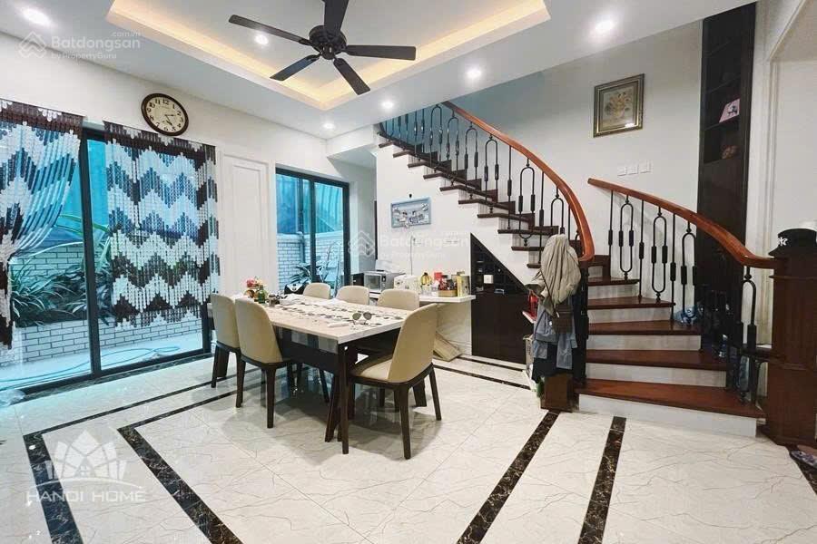 Cho thuê bt 4pn, 4wc, 90m2, 30 triệu vnd tại vinhomes riverside, phúc lợi, long biên, hà nội