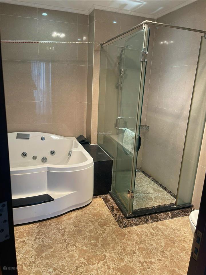 Cho thuê bt 4pn, 250m2, 40 triệu, vinhomes riverside, phúc lợi, long biên, hà nội hot!
