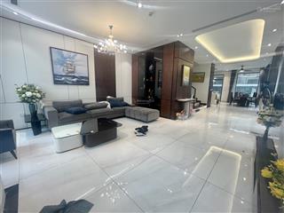 Cho thuê gấp bt 4pn, 3wc, 168m2 ở vinhomes riverside, long biên, 40 triệu vnd