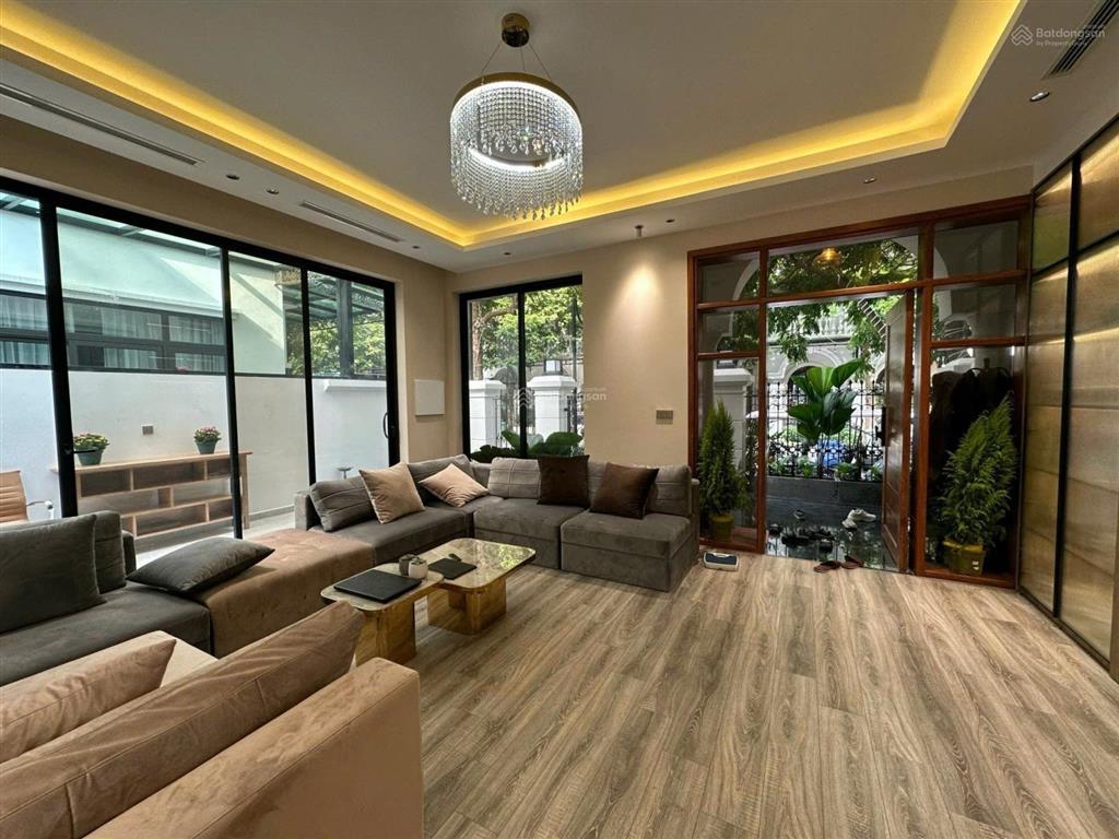 Cho thuê bt 4pn, 3wc tại vinhomes riverside, 35 triệu, 90m2, long biên, hà nội