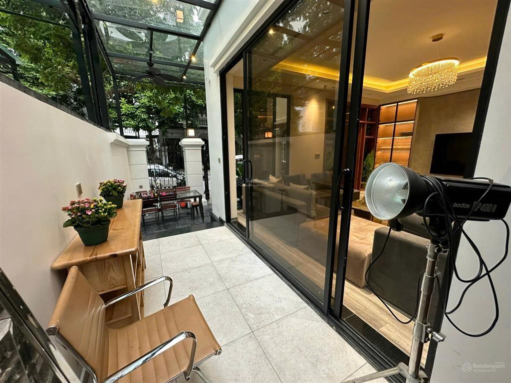 Cho thuê bt 4pn, 3wc tại vinhomes riverside, 35 triệu, 90m2, long biên, hà nội