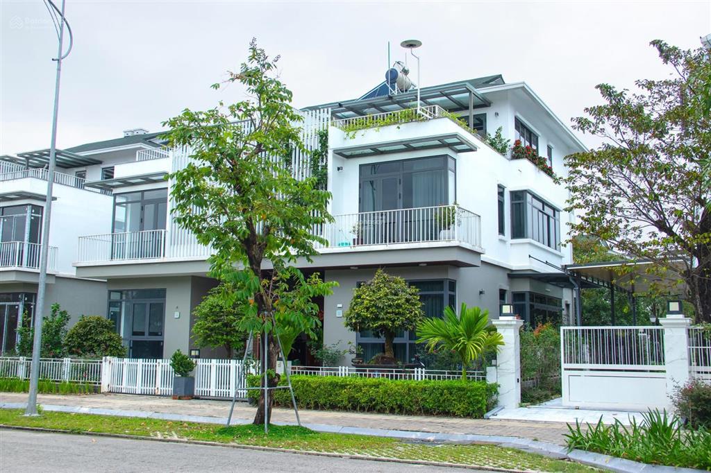 Biệt thự ecogarden huế 150m2 trục 36m ngay cổng chính quốc học, giá cắt lỗ 2 tỷ chỉ 7,05 tỷ