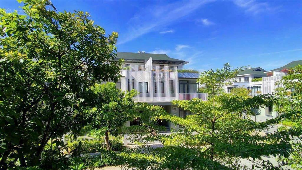 Biệt thự ecogarden huế 150m2 trục 36m ngay cổng chính quốc học, giá cắt lỗ 2 tỷ chỉ 7,05 tỷ