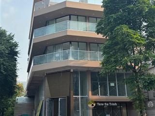 Bán toà nhà góc 2 mặt tiền cống quỳnh  q1 (10x18m) hầm 7 lầu hđt 300 triệu/tháng  50 chdv 49 tỷ