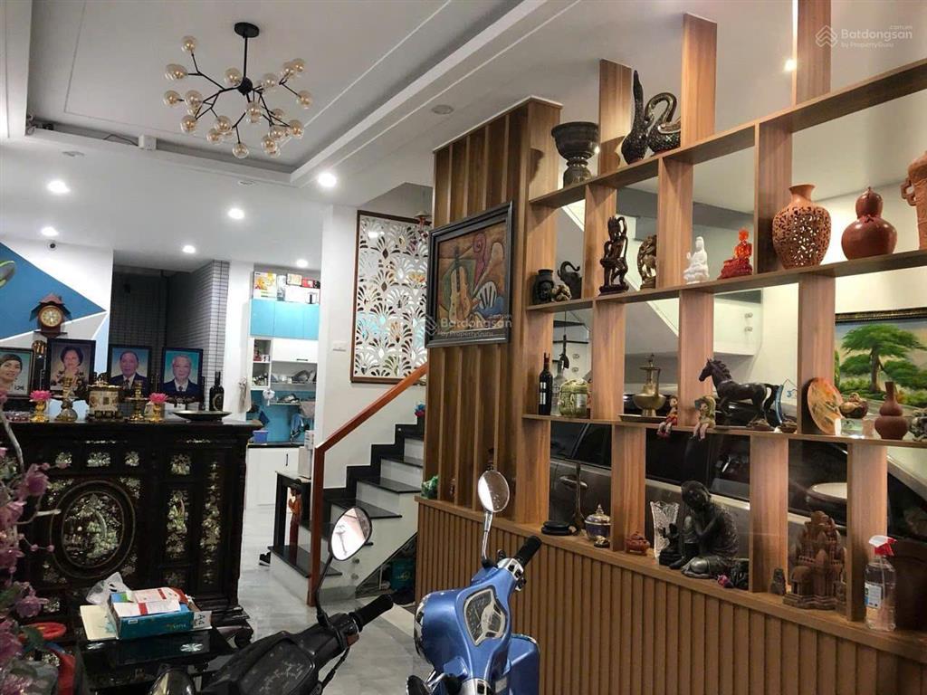 Nhà ngang 6m 4 tầng 80m2  trung tâm q.bình thạnh ngay ngã tư bình hòa giá 12,6 tỷ tl