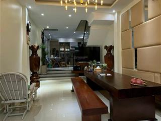 Bán nhà mt nguyễn khuyến, p12, q.bình thạnh  dt 5,5x13m + 6 tầng ô tô ngủ nhà giá 12,5 tỷ tl