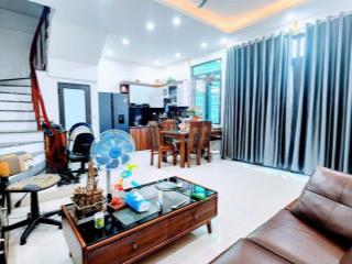 Siêu phẩm nhà phố 3 tầng trần lãm  gần viện mắt, giá cực yêu