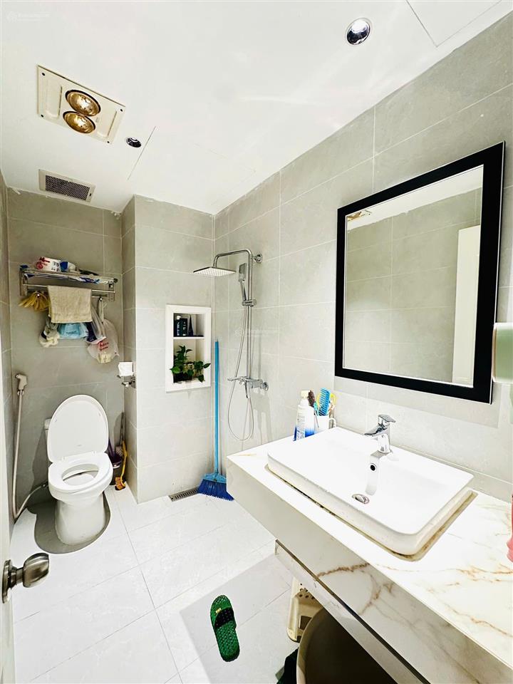 Bán căn hộ ecohome 2, 36m2, thiết kế 1 phòng ngủ, 1 vệ sinh, hướng mát, tầng đẹp, sổ hồng cất két