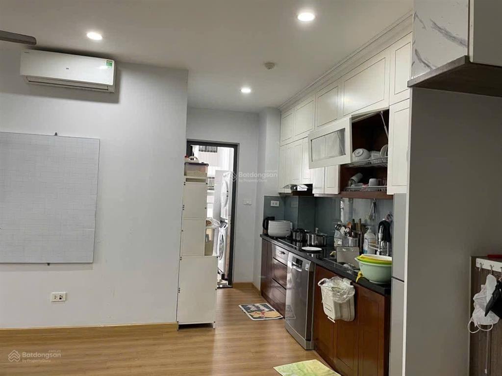 Hiếm, bán căn góc toà n02/3 ecohome 3, 77m2, 3pn, 2wc, hướng mát, đầy đủ nội thất, sổ hồng