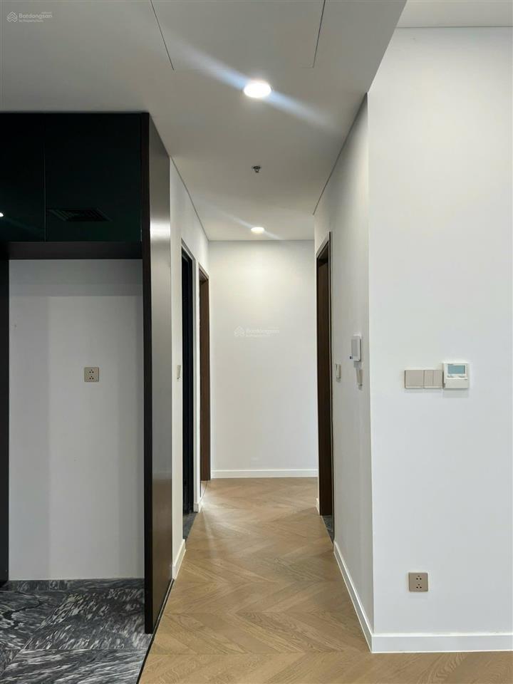 Lumier riverside 3pn  2wc  giá thực tế 17.6 tỷ all in, view sông trực diện  trung 0372 714 ***