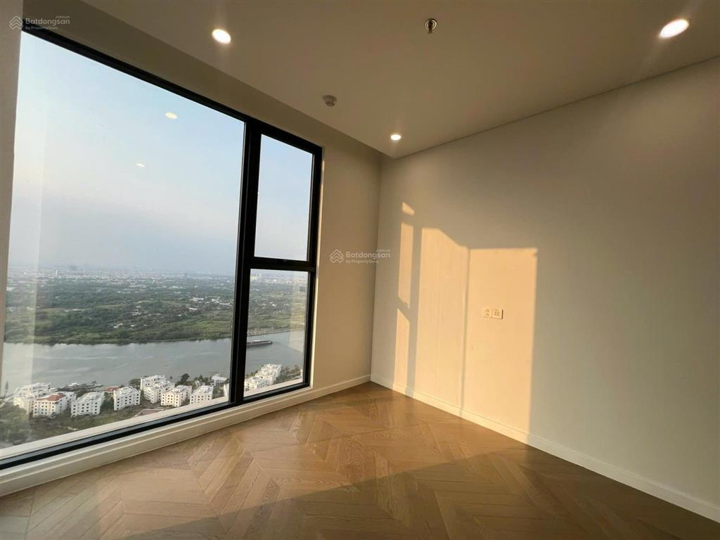 Lumier riverside 3pn  2wc  giá thực tế 17.6 tỷ all in, view sông trực diện  trung 0372 714 ***